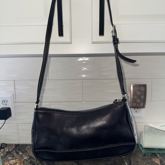Coach 7587 vintage Elegant Black Leather Shoulder Bag‎ - Picture 1 of 6